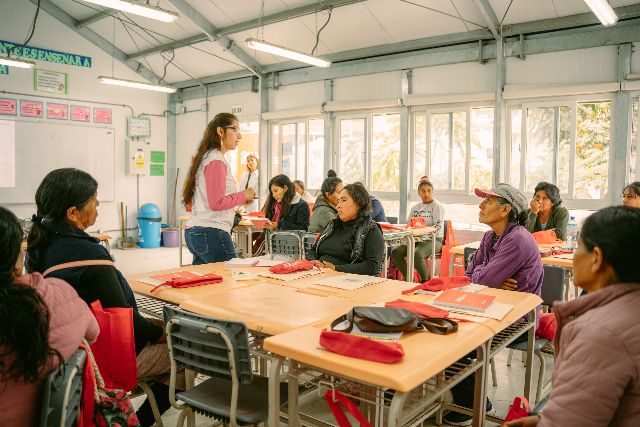 ¿Cómo contribuir a mejorar el acceso a la salud de las mujeres en Latinoamérica?