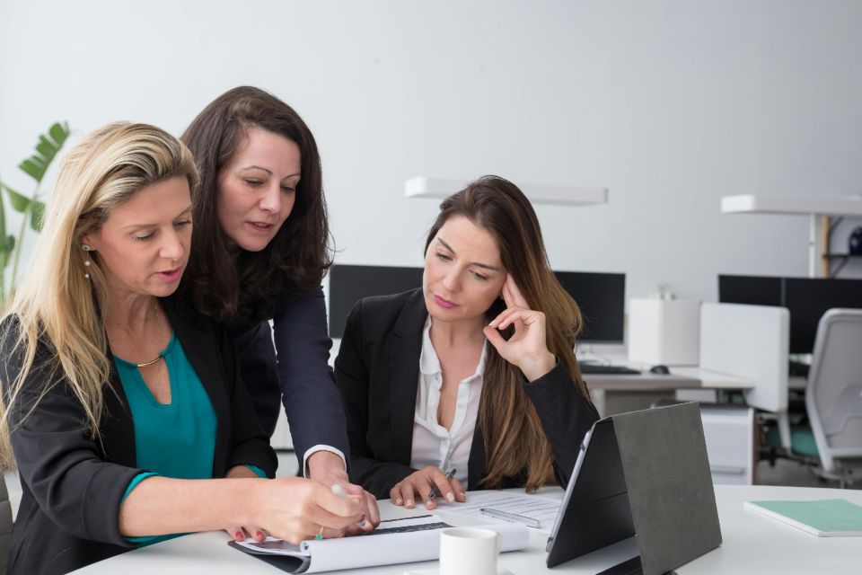 oportunidades para las mujeres en el nuevo escenario laboral