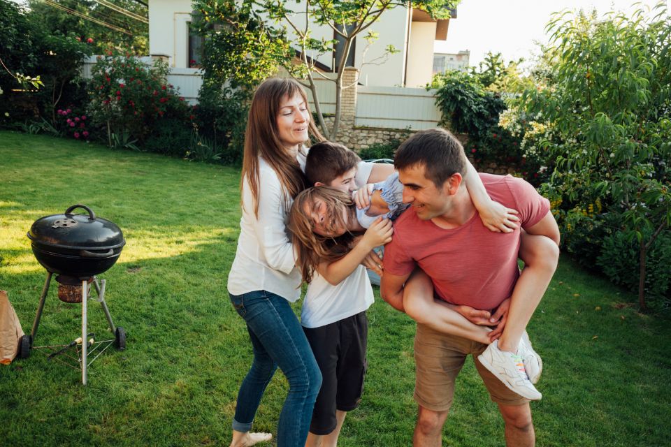 proyectos para mejorar los espacios familiares en casa