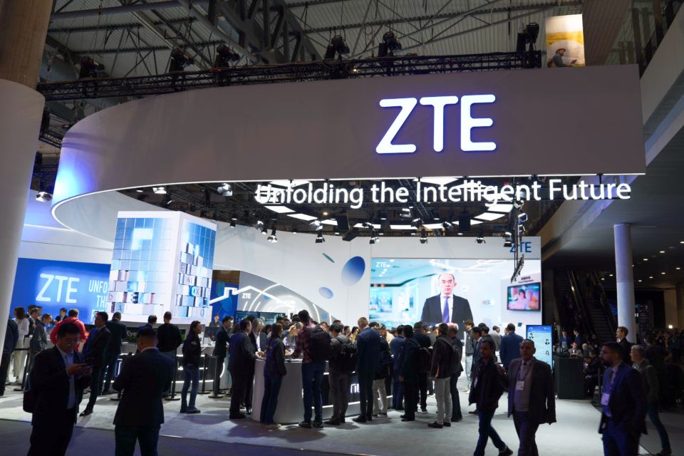 ZTE se consolida en el top 5